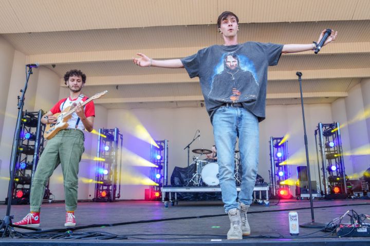 Ο Νικ Φρόστ και η σύνδεση του με την μπάντα Good Kid