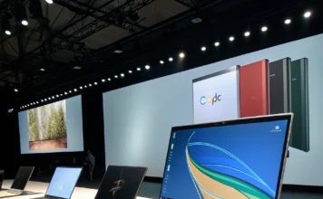 Η παρουσίαση του Googlebook με OLED οθόνη και AI βοηθό στη Νέα Υόρκη