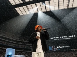 Ο JAY-Z πρωταγωνιστεί στο Super Bowl 2026 με αποκλειστικό Apple Music show