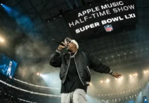 Ο JAŸ-Z θα παρουσιάσει το Apple Music Half-Time Show στο Super Bowl LXI στο SoFi Stadium