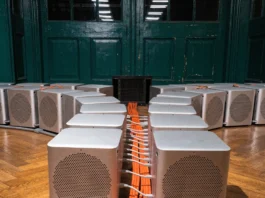 Η αναπαράσταση Cray-1 με 30 Intel Mac minis στο Museo de Historia