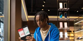 Η Samsung αυξάνει τις πωλήσεις Galaxy Z Fold 8 παρά τον ανταγωνισμό Android