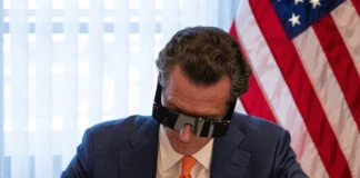 Ο Gavin Newsom προωθεί τον νόμο απορρήτου για έξυπνα γυαλιά στην Καλιφόρνια