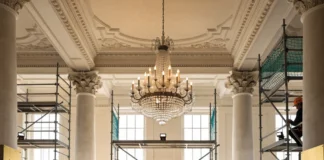 Apple δωρεά 25 εκατομμυρίων στη White House για ανακαίνιση ballroom