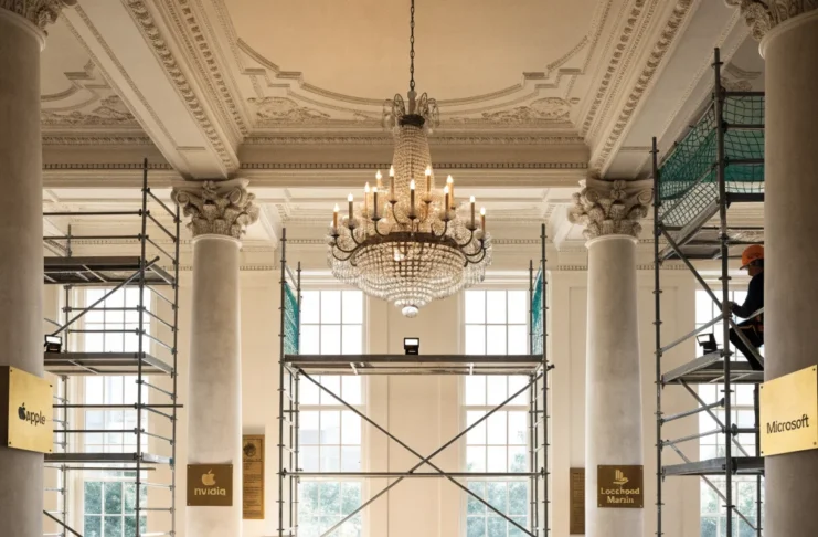 Apple δωρεά 25 εκατομμυρίων στη White House για ανακαίνιση ballroom